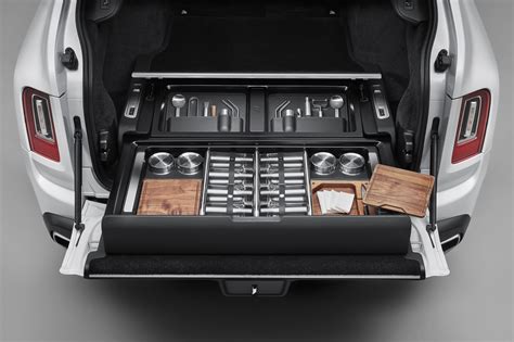 rolls royce cullinan cargo box.